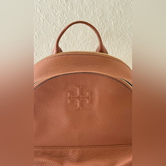 Tory Burch Large Thea Backpack Leather Brown with Gold zippers - Picture 2 of 15